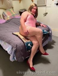 Angelcloversissy exposed sissy shemale