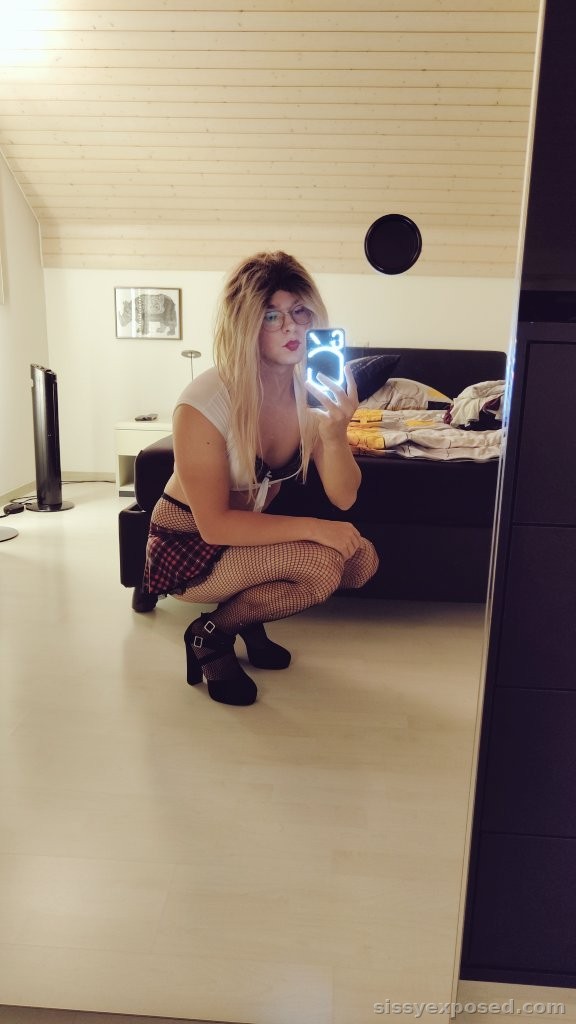 Exposed slut Chelsy/ TG: Rubysub Discord: chelsy.rose
