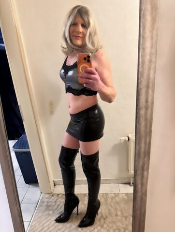 Sissy Sarah
