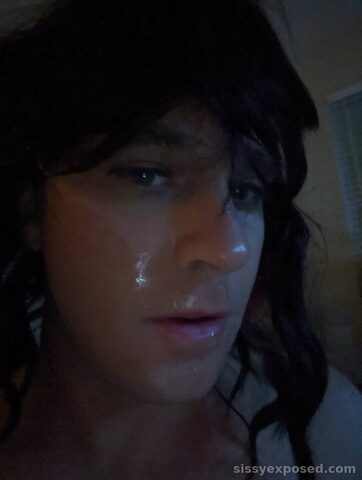 Sissy Blakely in full relapse mode for exposure
