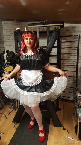 Sissy cum dump