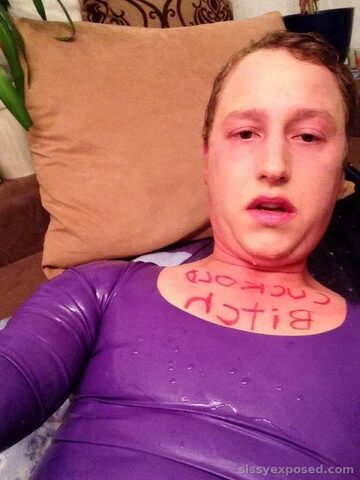 Latex chastity blackmail Sissy Benjamin fiegl