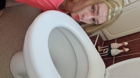 Uk faggot sissy megan