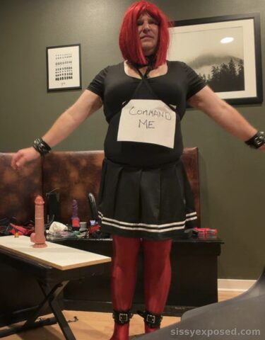 Sissy Slut going deeper