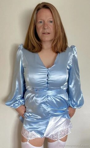 I'M SISSY SLUT STEVE KUHN AND I JUST LOVE BEING WITH MEN AND GIVING THEM THE BEST BLOW JOB AND ALLOWING THEM TO DEEPLY BREED MY PUSSY ASS.