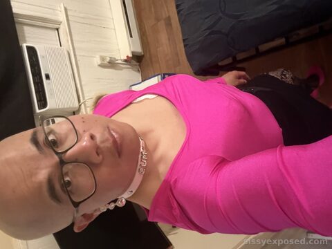 Bored and horny while the wife’s asleep